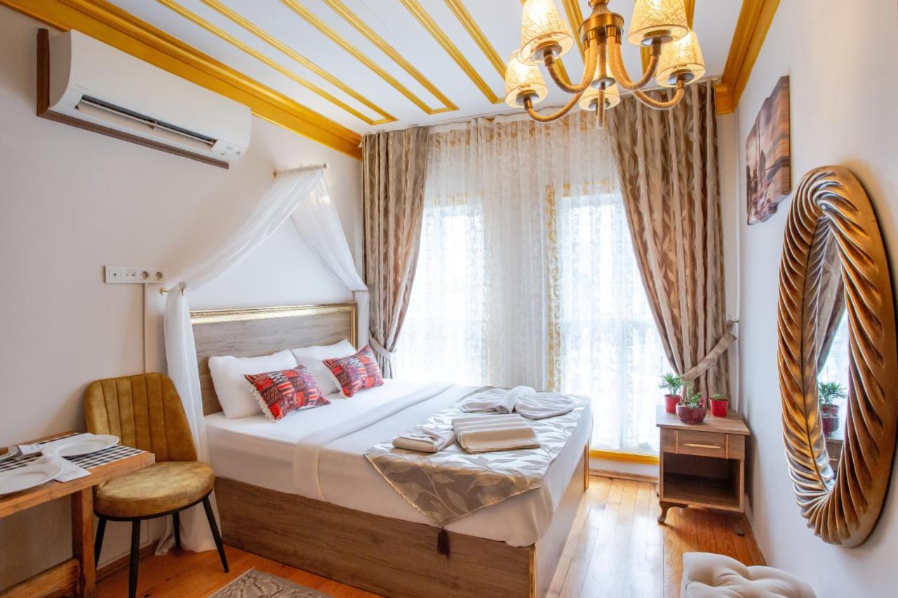 April Hotel Istanbul Eksteriør billede