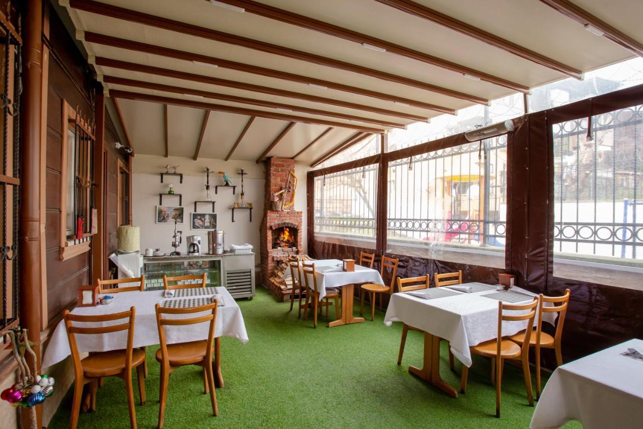 April Hotel Istanbul Eksteriør billede