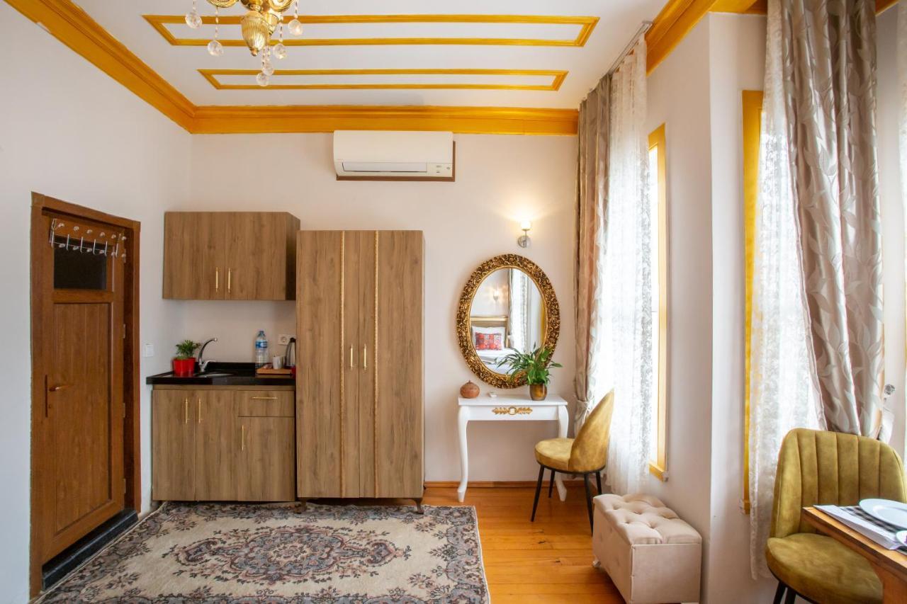 April Hotel Istanbul Eksteriør billede