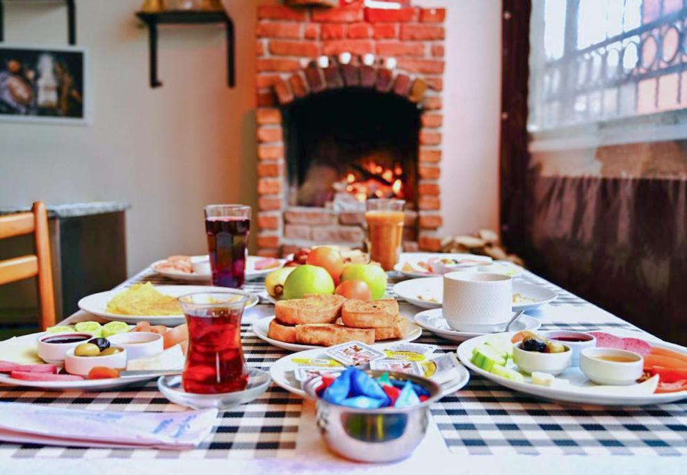April Hotel Istanbul Eksteriør billede