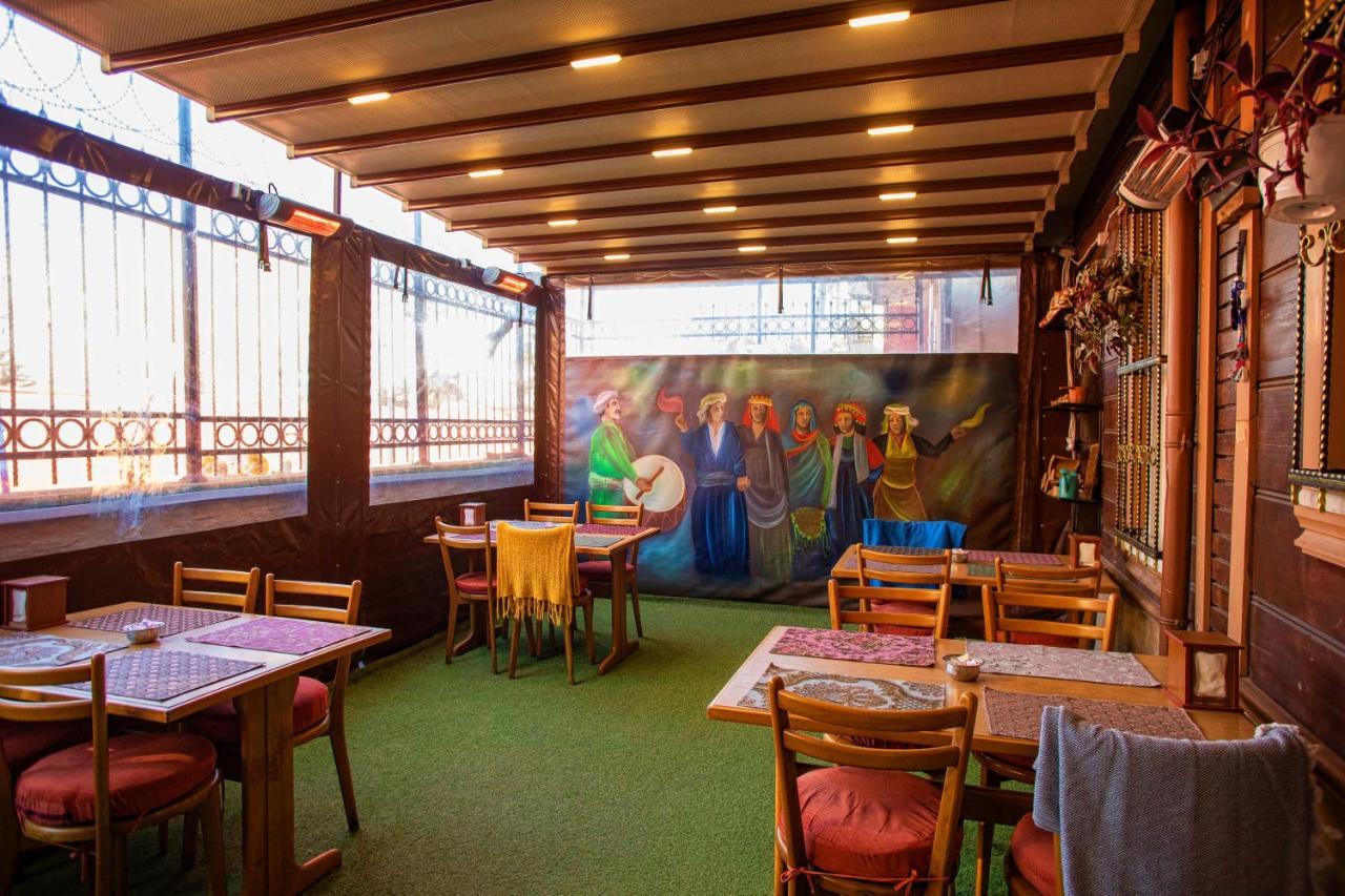 April Hotel Istanbul Eksteriør billede